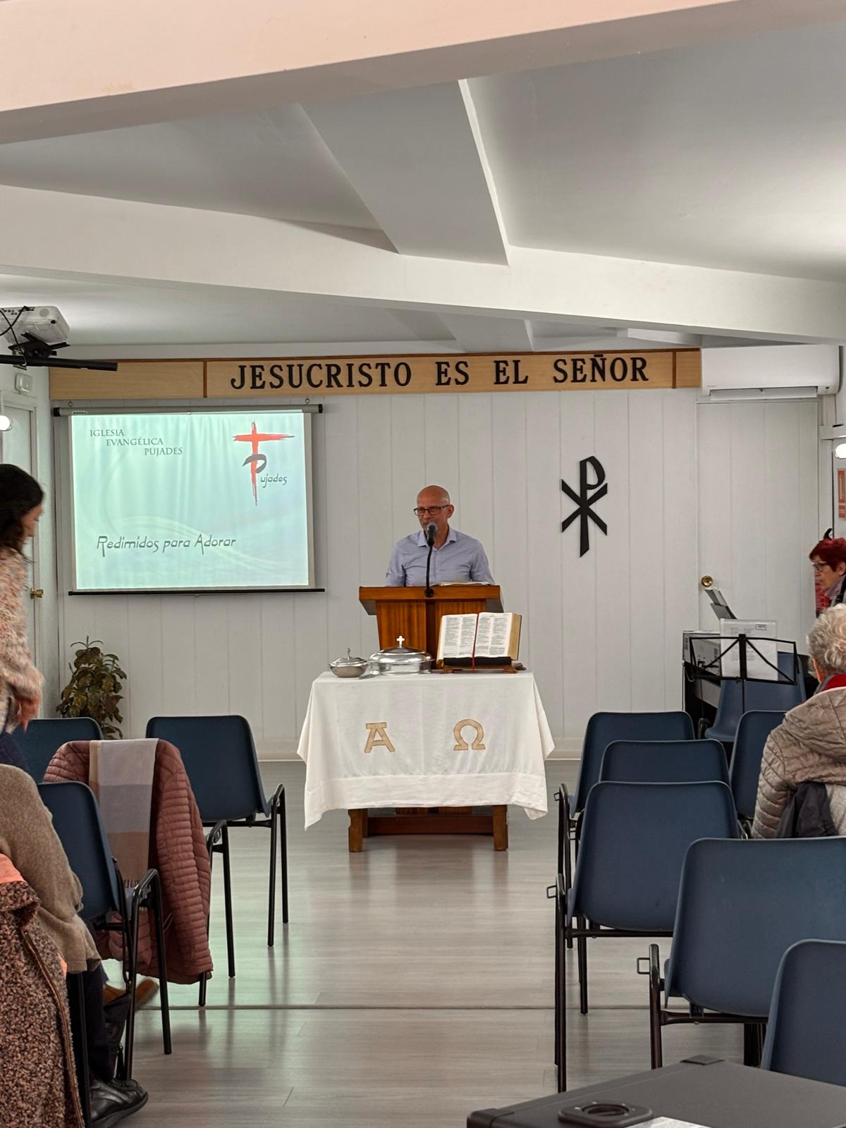 Comunidad Iglesia Pujades